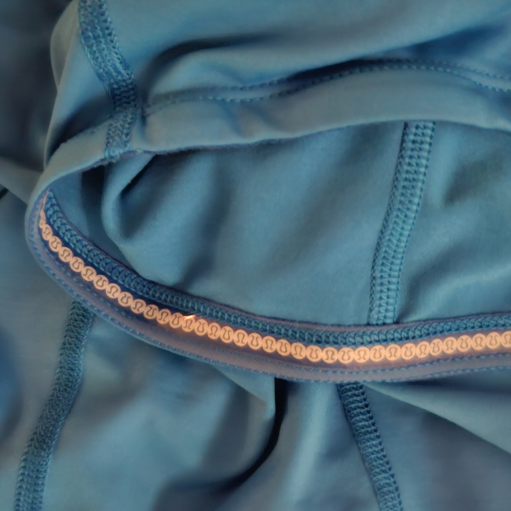 Lululemon Run:Chase Me Skirt Skort Laceoflage Polar Cream Beaming Blue Size 8 - Picture 5 of 5